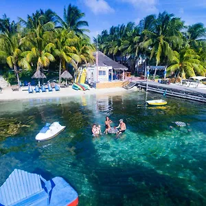 El Milagro Beach And Marina Hotel